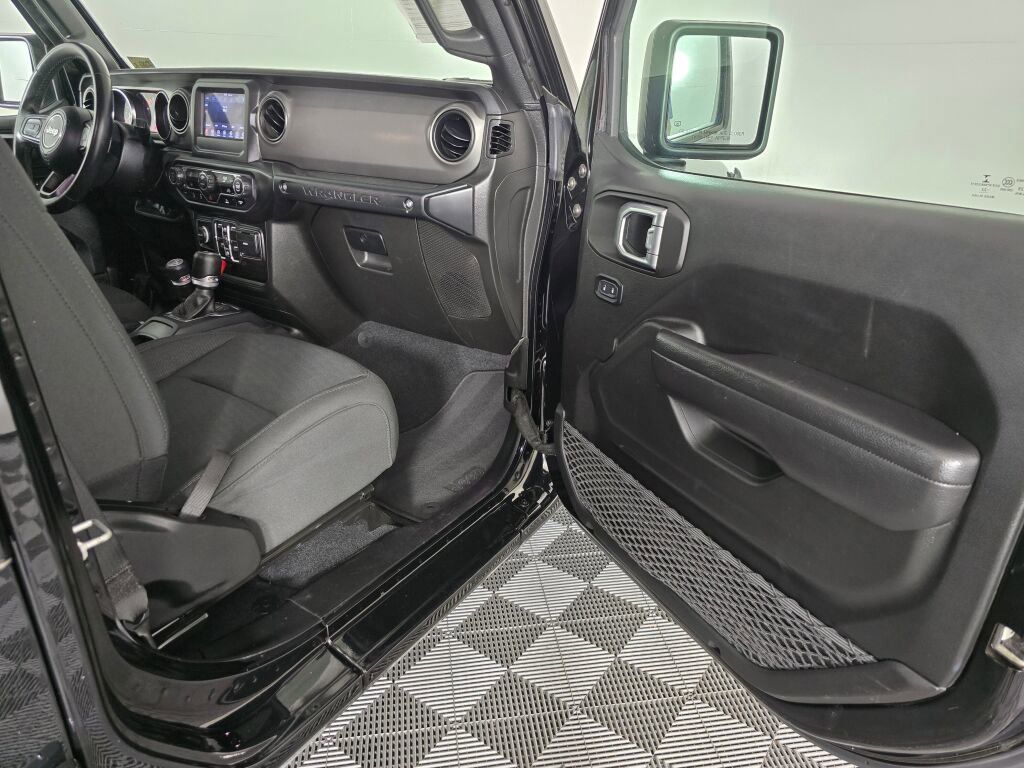 Used 2022 Jeep Wrangler Unlimited Sport image 40
