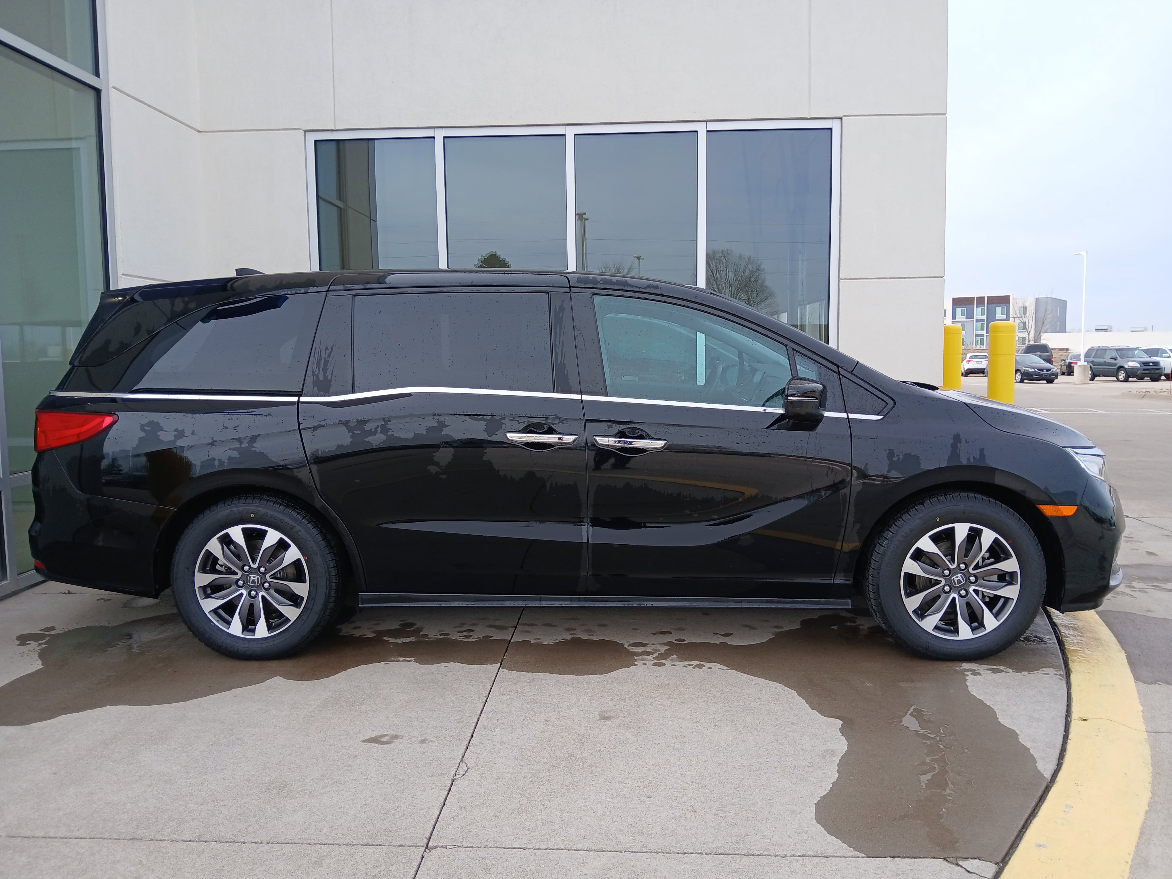 Used 2023 Honda Odyssey EX-L image 6