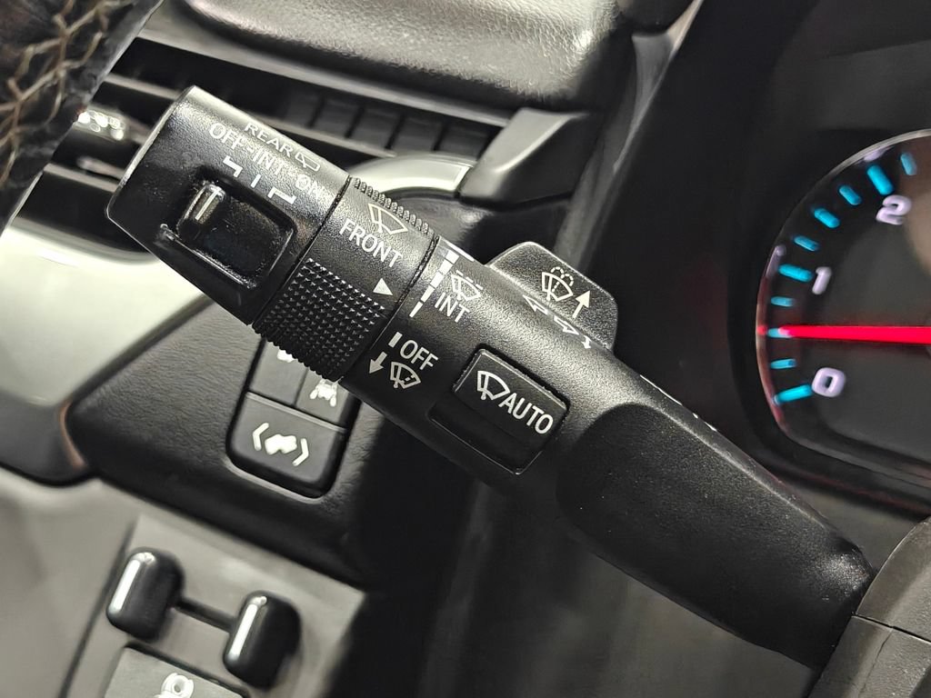 Used 2019 Chevrolet Suburban Premier RWD image 49