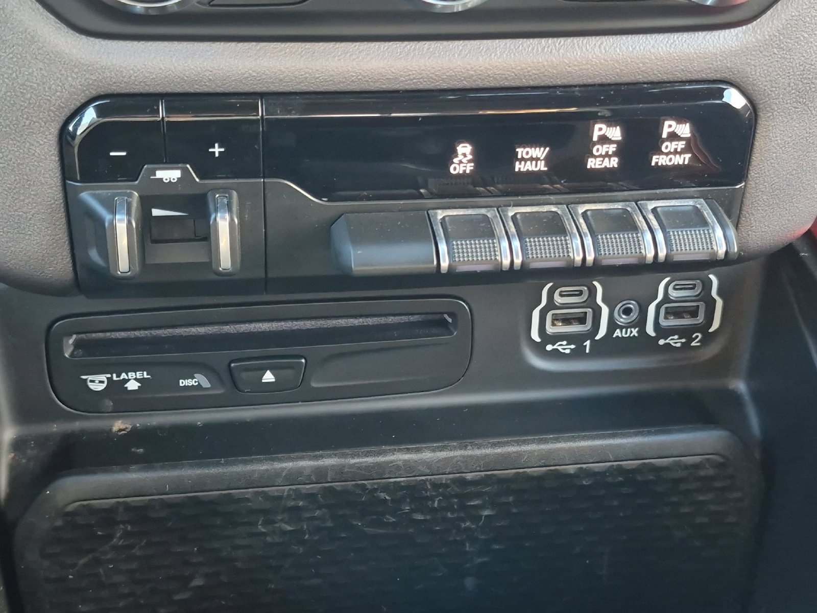 Used 2019 RAM 1500 Rebel w/ Rebel Level 2 Equipment Group AWD/4WD image 24