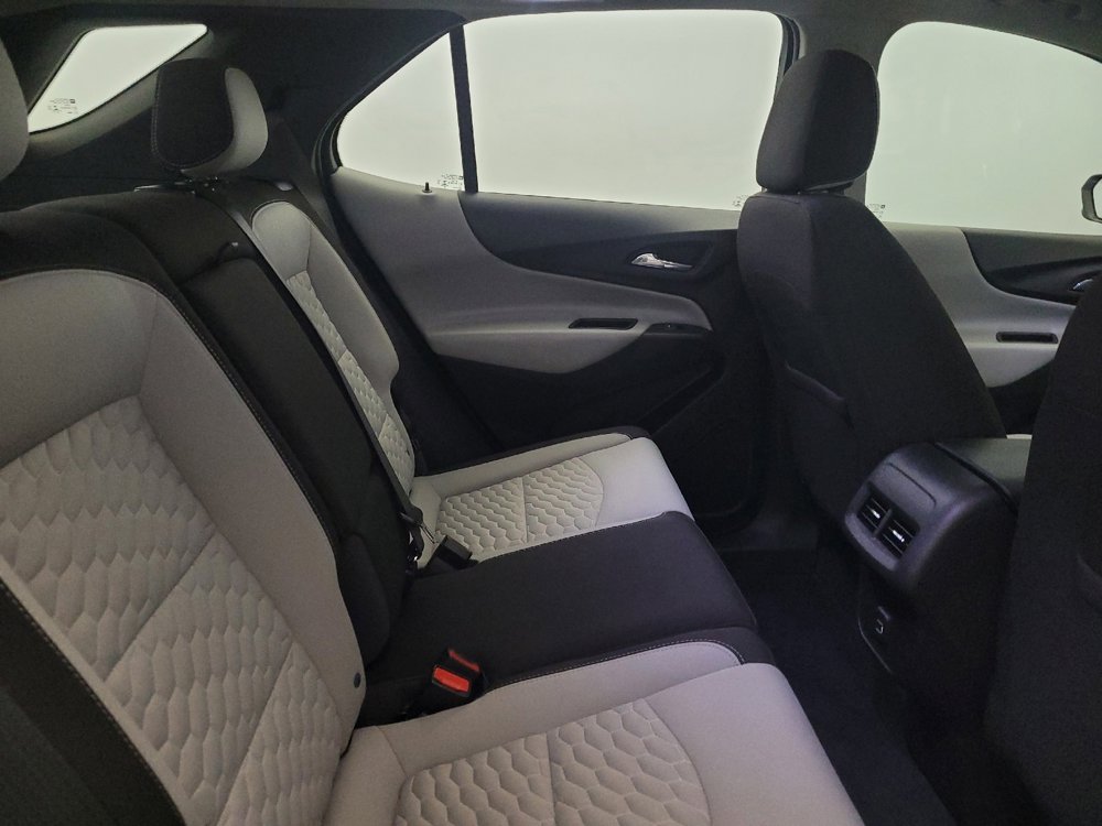 Used 2021 Chevrolet Equinox LS AWD/4WD image 19