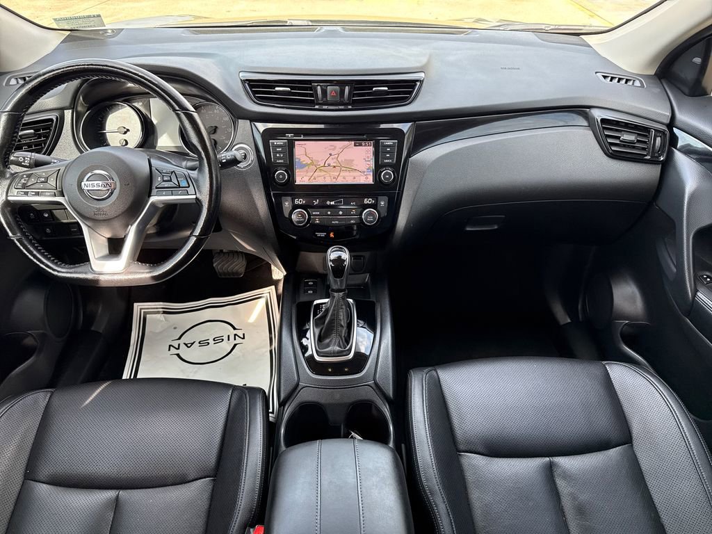 Used 2022 Nissan Rogue Sport SL image 12