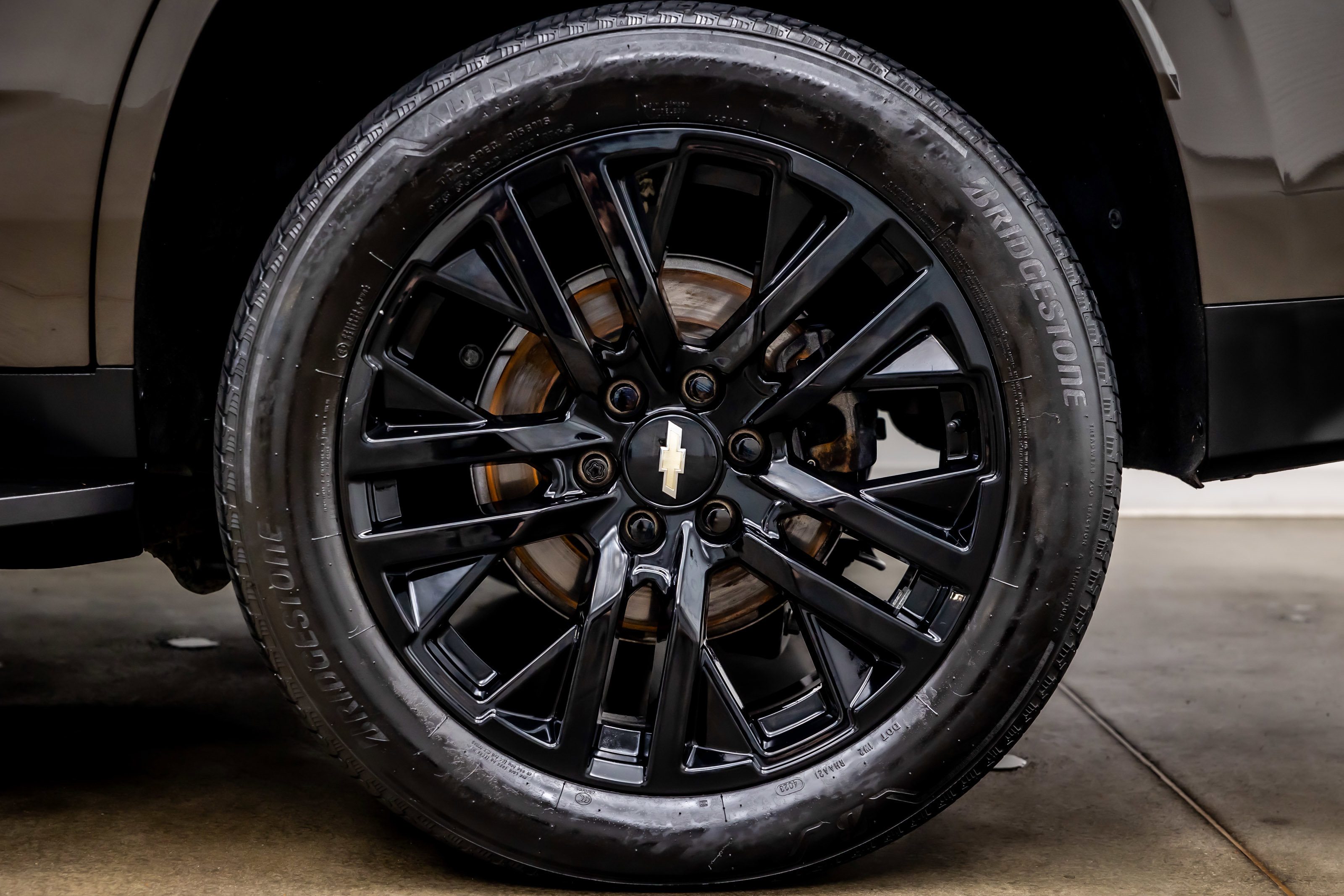 Used 2021 Chevrolet Tahoe Premier w/ Premium Package image 34