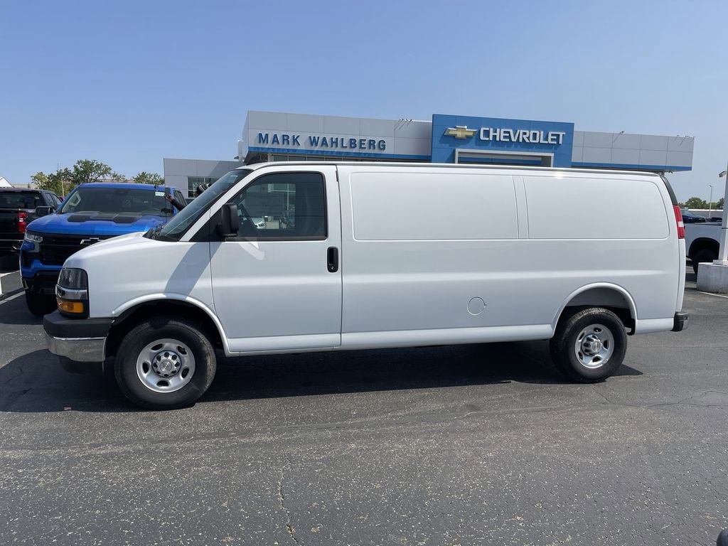 New 2025 Chevrolet Express 3500 Extended w/ Driver Convenience Package RWD image 3