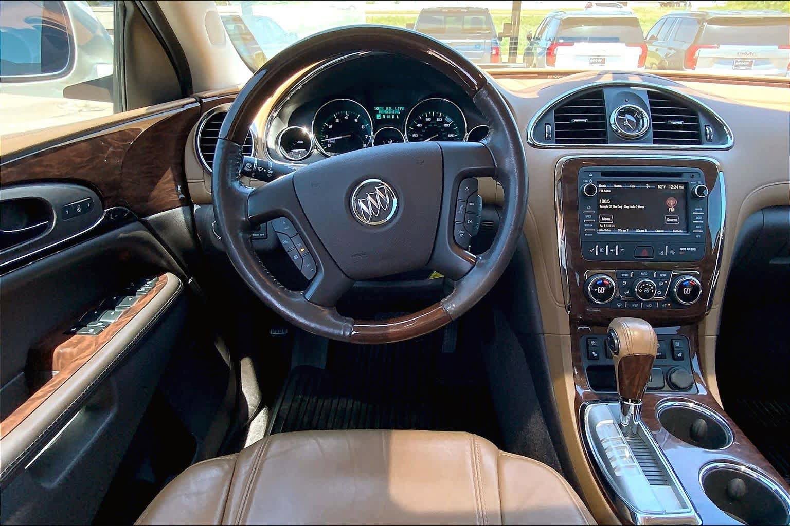 Used 2015 Buick Enclave Premium w/ Experience Buick Package FWD image 6