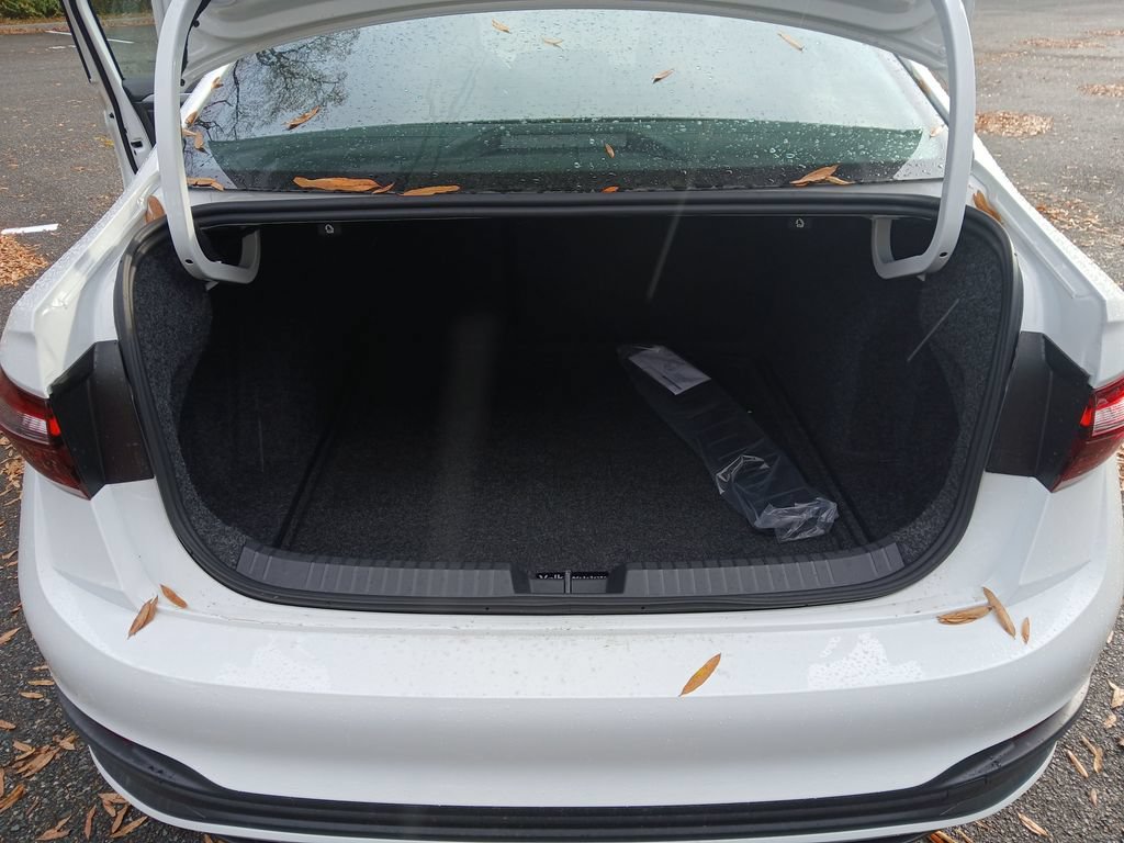 New 2026 Volkswagen Jetta Sport FWD image 21