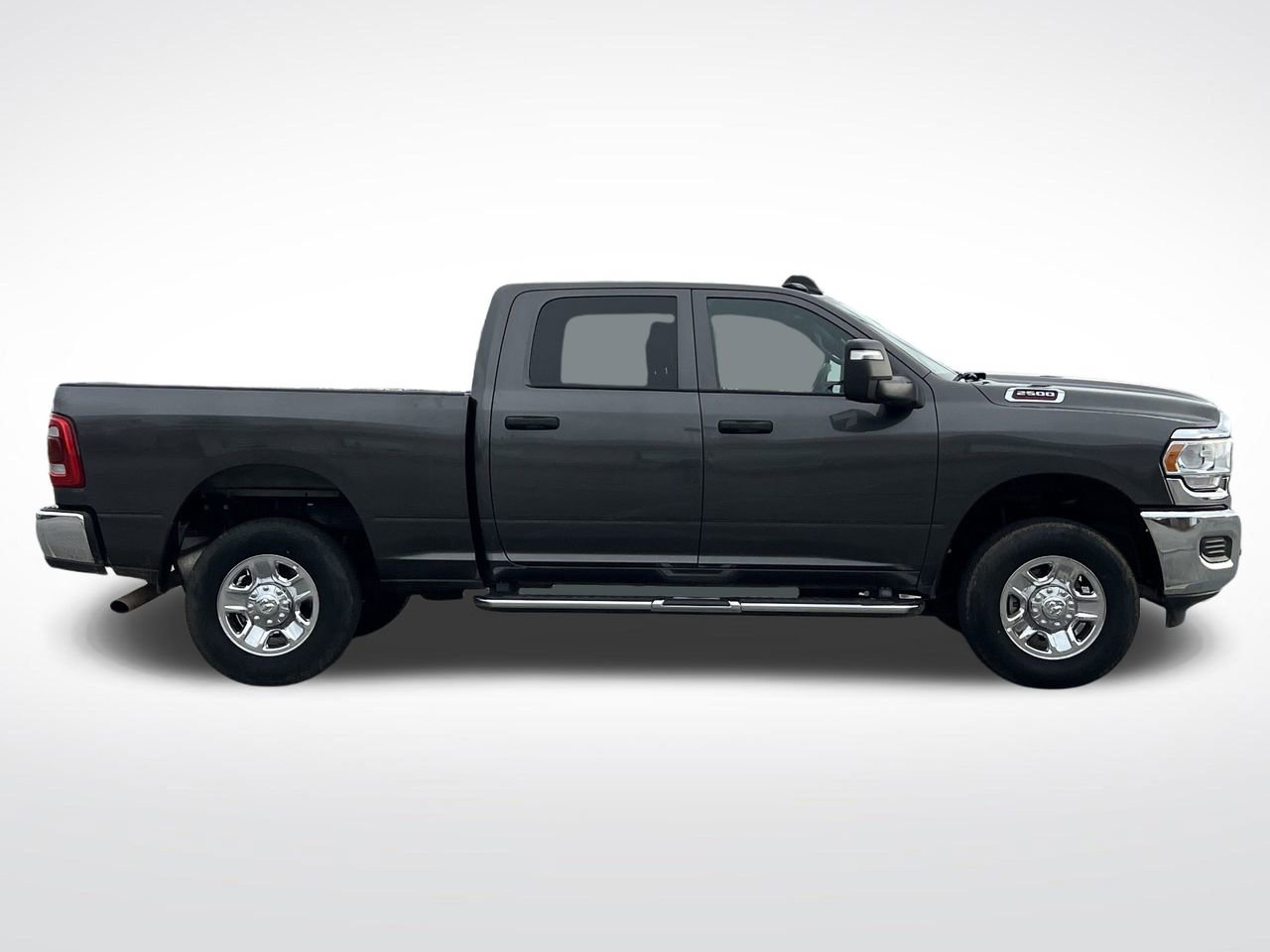 Used 2024 RAM 2500 Tradesman w/ Chrome Appearance Group image 37