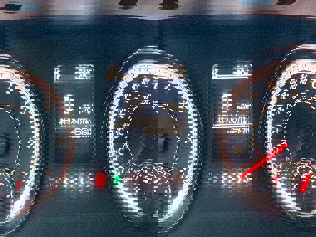 Used 2024 RAM 1500 Classic SLT image 17