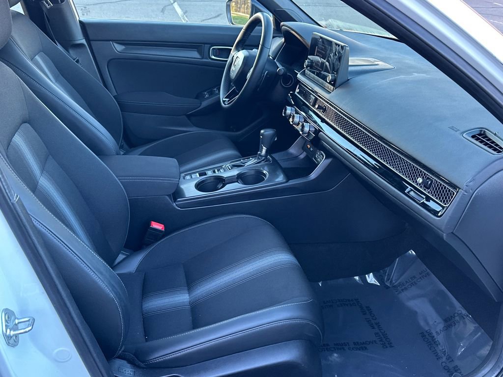 Used 2024 Honda Civic Sport image 6