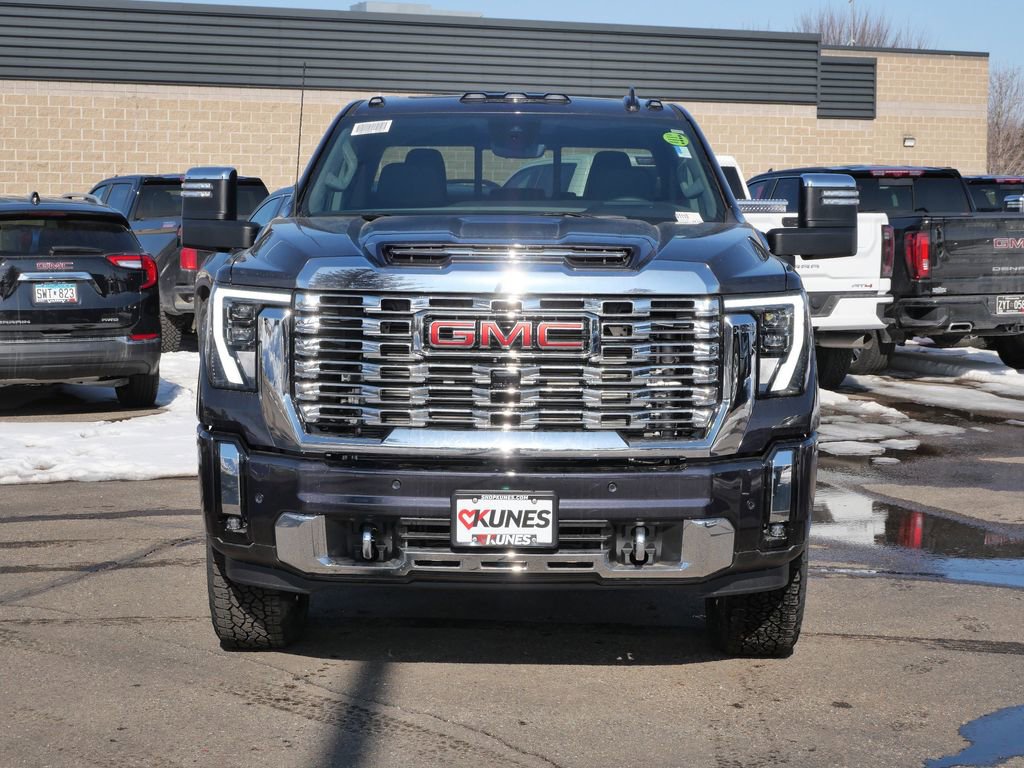 New 2026 GMC Sierra 3500 Denali w/ Denali Reserve Package image 2