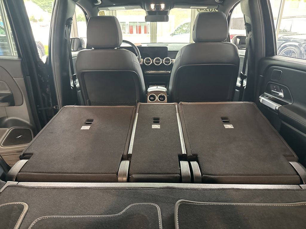 Certified 2024 Mercedes-Benz GLB 250 4MATIC image 21