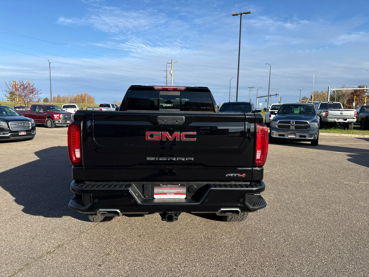 Used 2021 GMC Sierra 1500 AT4 w/ AT4 Value Package image 4