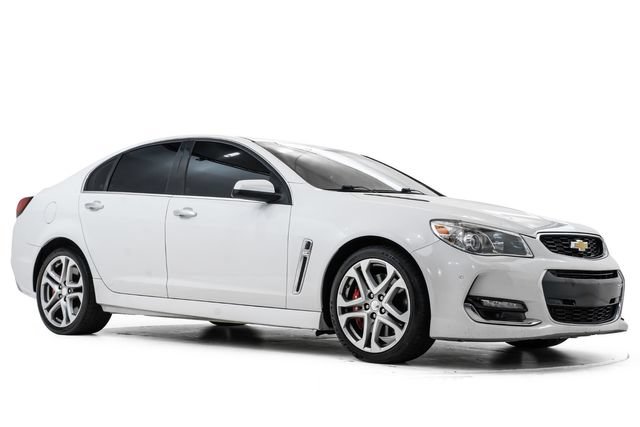 Used 2017 Chevrolet SS RWD image 5