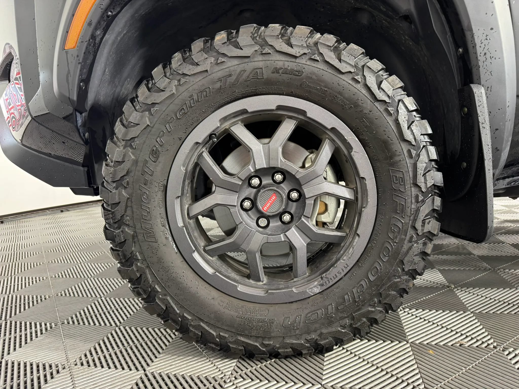 Used 2024 Nissan Frontier PRO-4X w/ Pro Premium Package AWD/4WD image 43