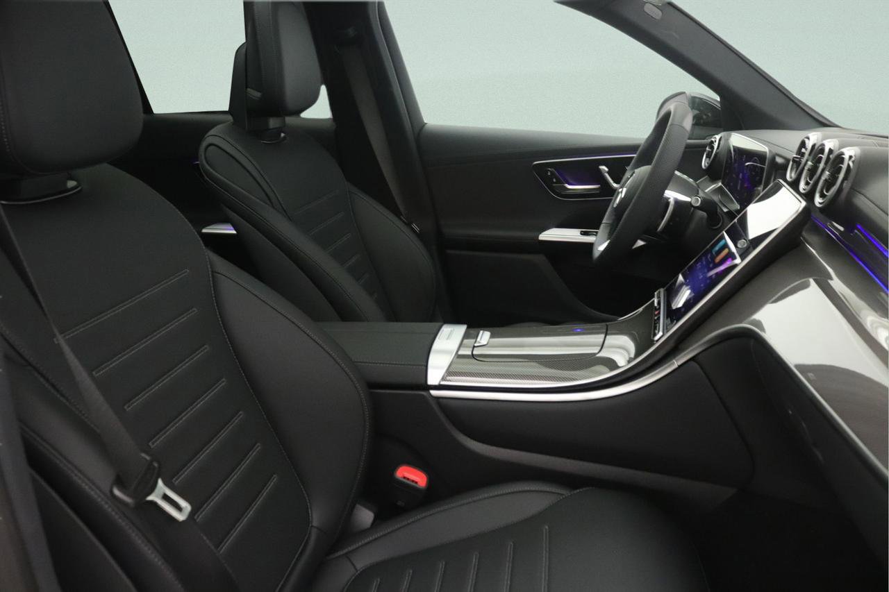New 2026 Mercedes-Benz GLC 300 image 7