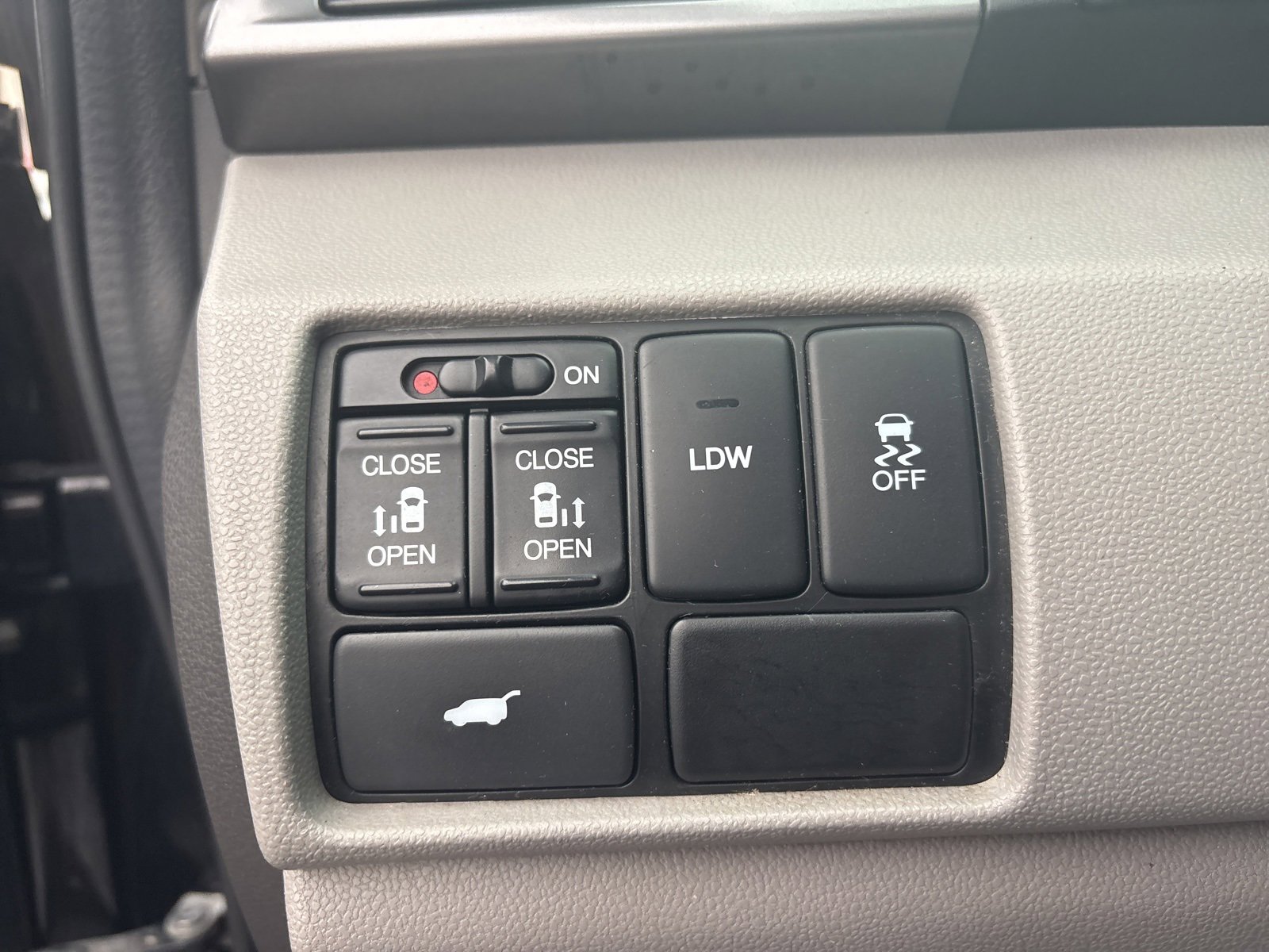 Used 2014 Honda Odyssey EX-L image 22