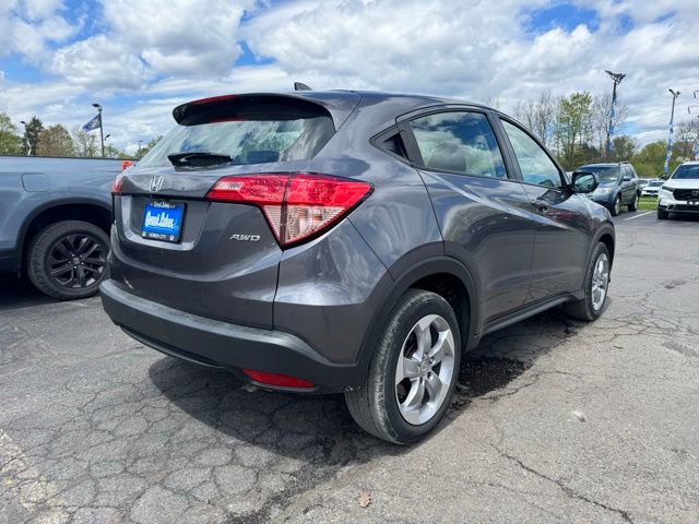 Used 2018 Honda HR-V LX image 2
