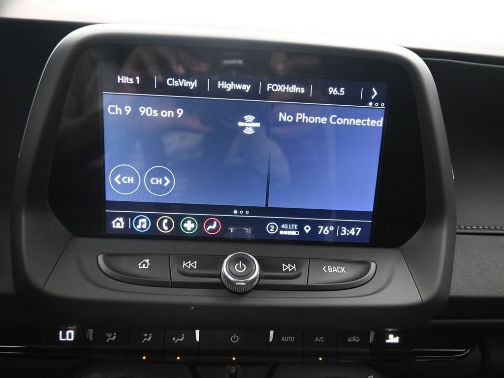 Used 2021 Chevrolet Camaro LT RWD image 20