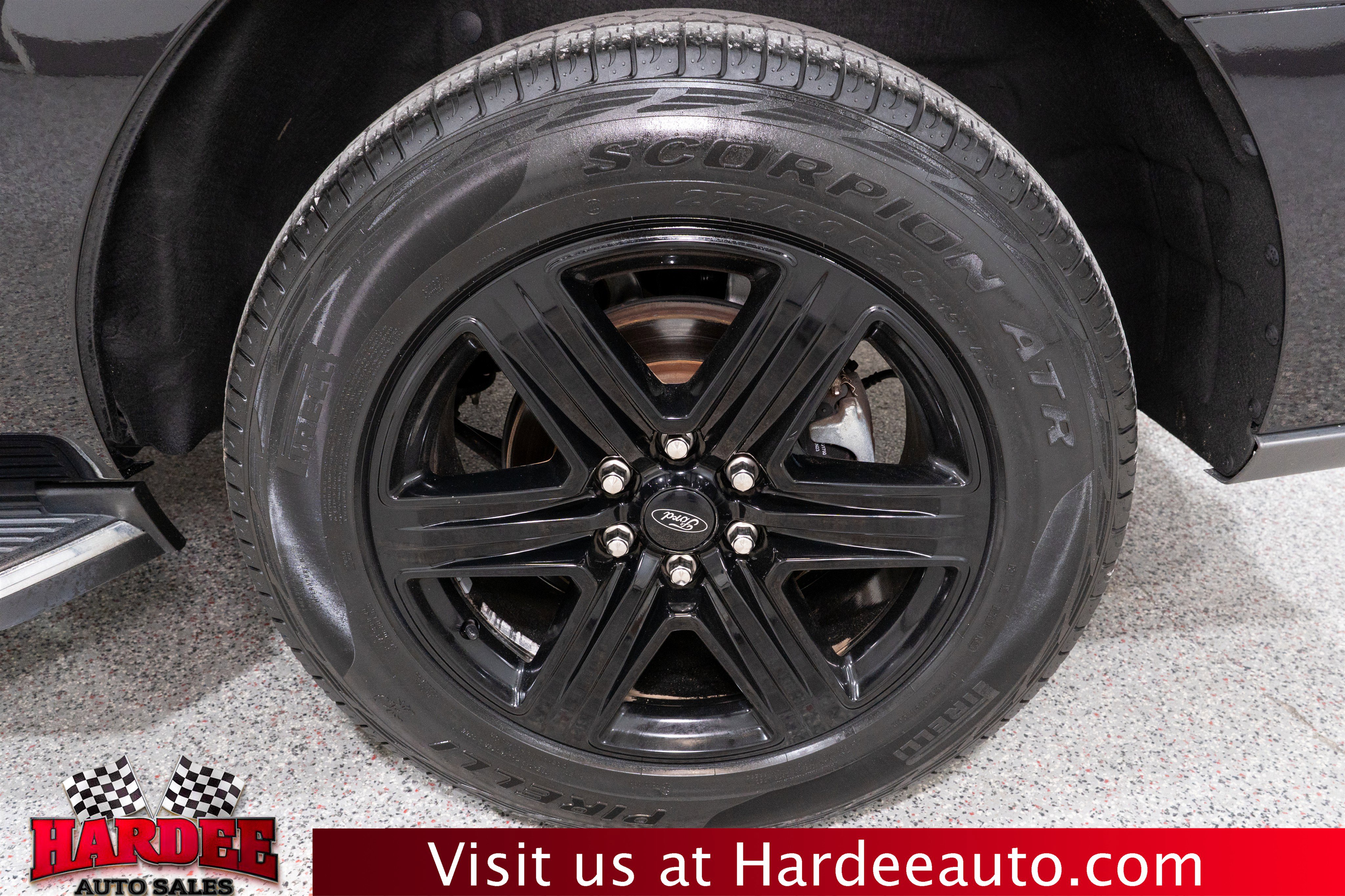 Used 2020 Ford Expedition XLT w/ Equipment Group 202A image 10