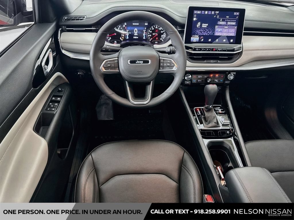 Used 2024 Jeep Compass Limited AWD/4WD image 21