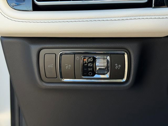 Used 2025 Lincoln Aviator Reserve w/ Equipment Group 201A image 51