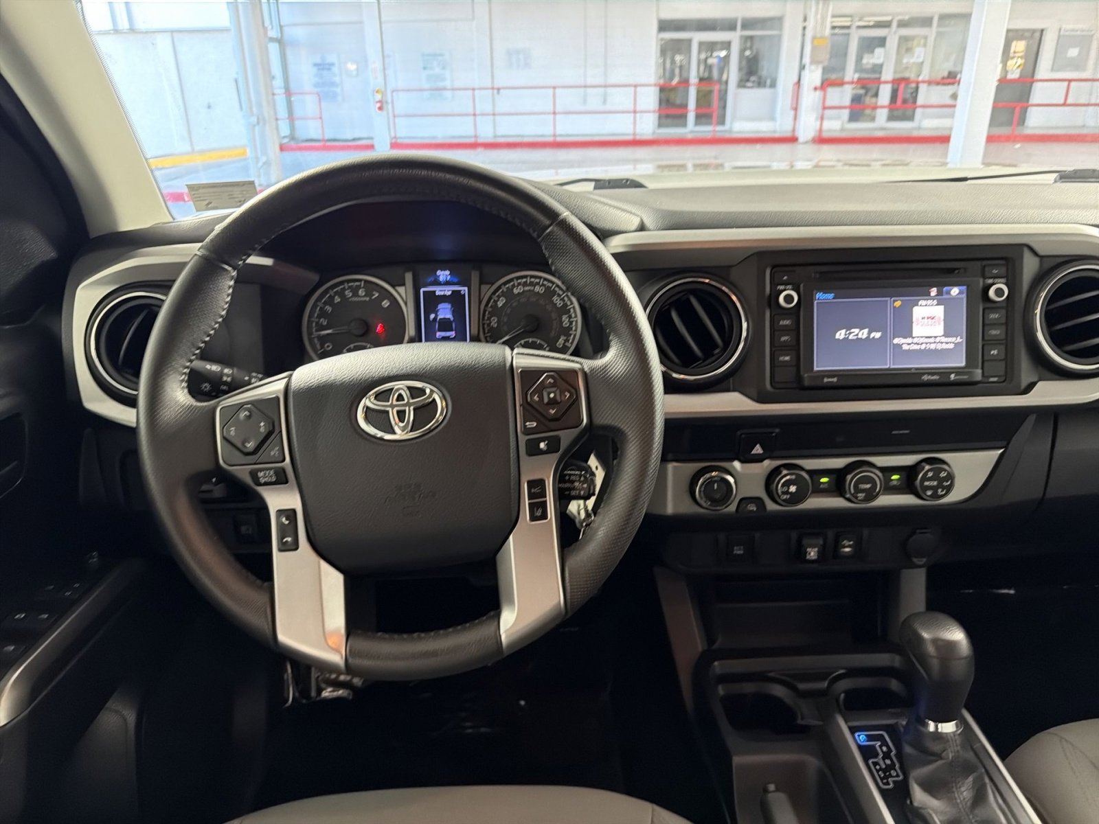 Used 2019 Toyota Tacoma SR5 image 16