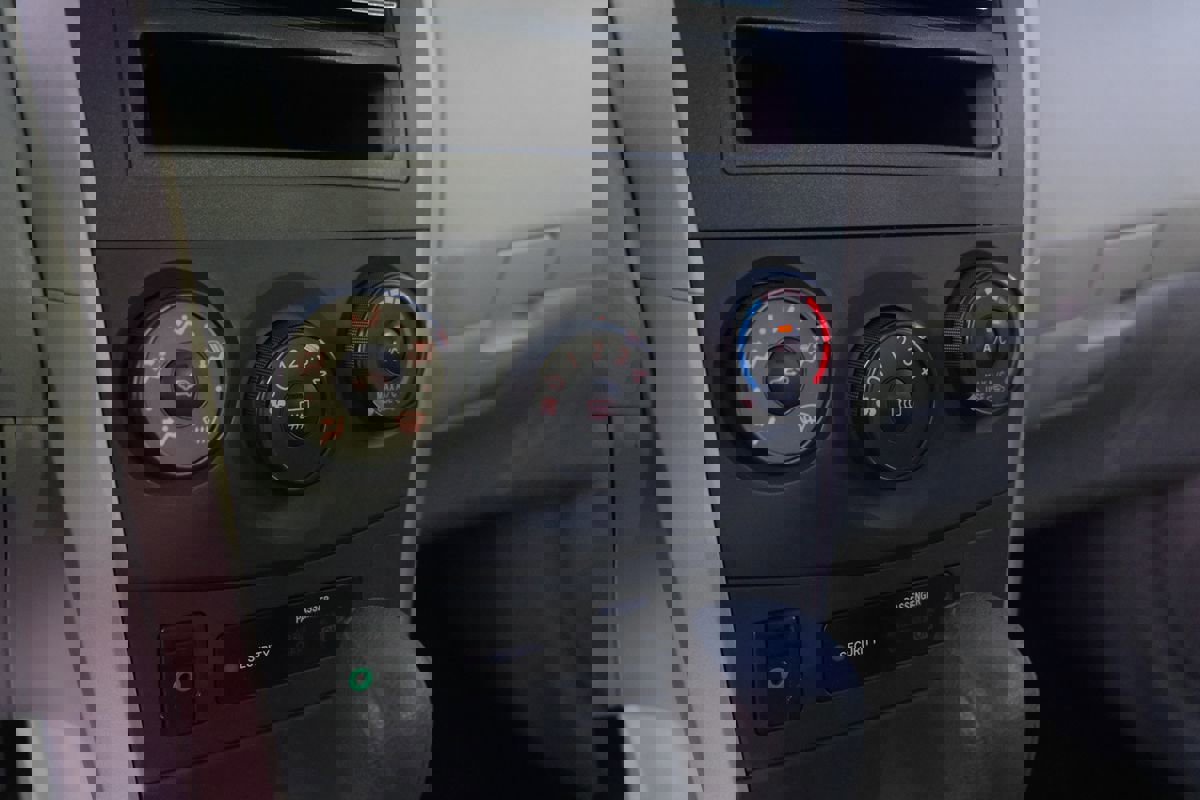 Used 2009 Toyota Corolla LE image 20