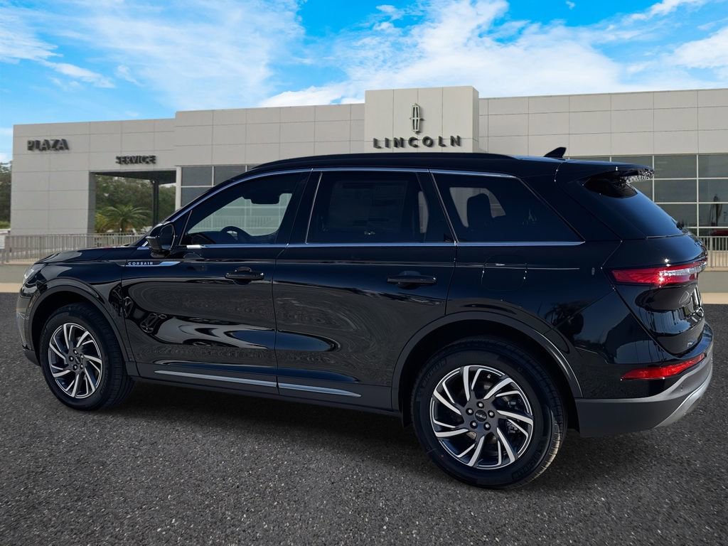 New 2026 Lincoln Corsair Premiere image 5