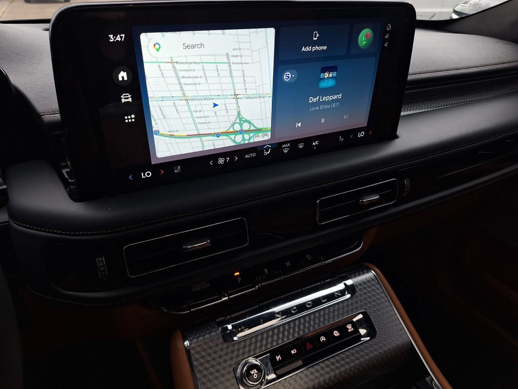 Used 2025 Lincoln Aviator Black Label w/ Jet Appearance Package AWD/4WD image 15