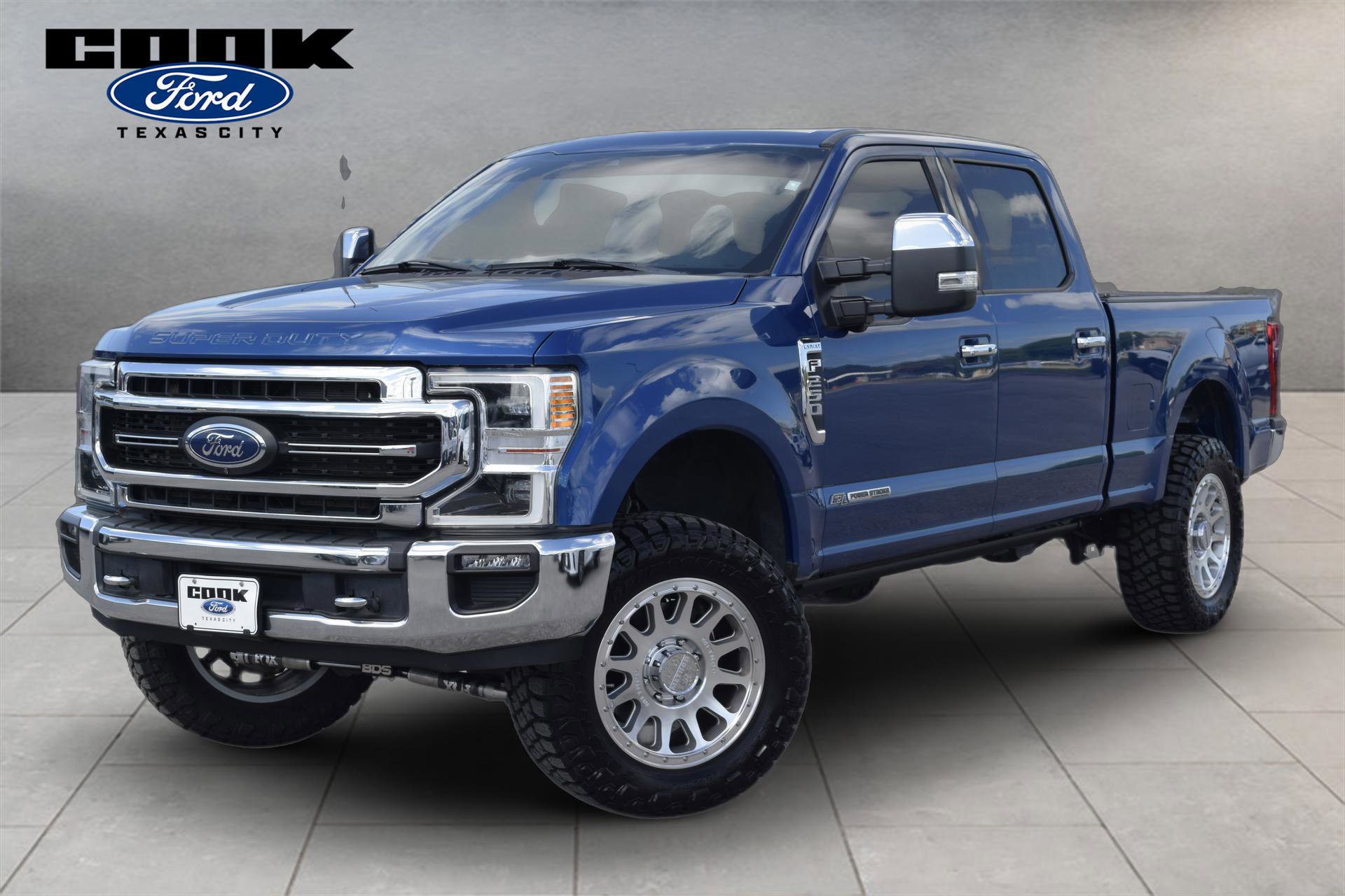 Used 2022 Ford F250 Lariat w/ Lariat Ultimate Package AWD/4WD image 1