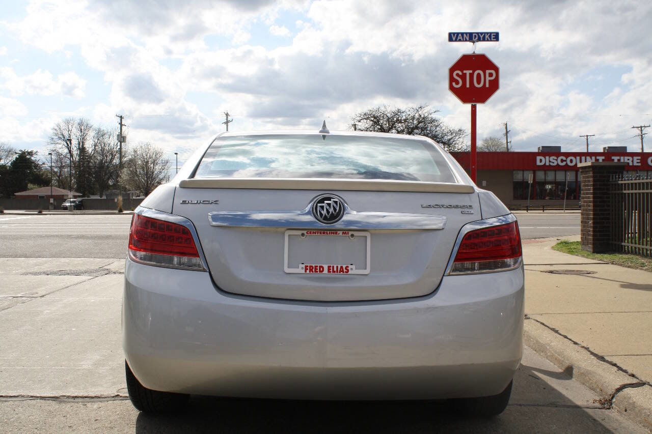 Used 2011 Buick LaCrosse CXL image 5