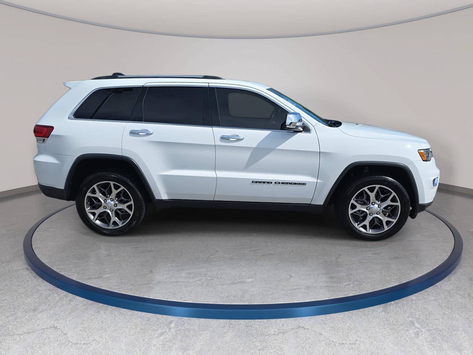 Used 2021 Jeep Grand Cherokee Limited w/ Luxury Group II AWD/4WD image 4