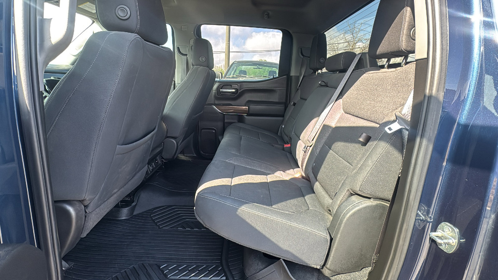 Used 2021 Chevrolet Silverado 1500 RST image 13