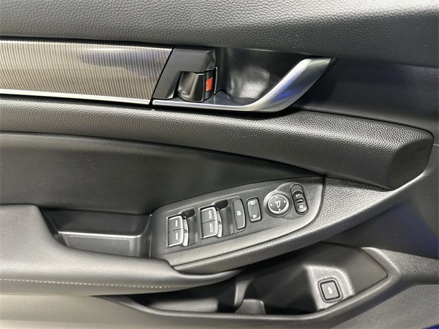 Used 2022 Honda Accord Sport image 15