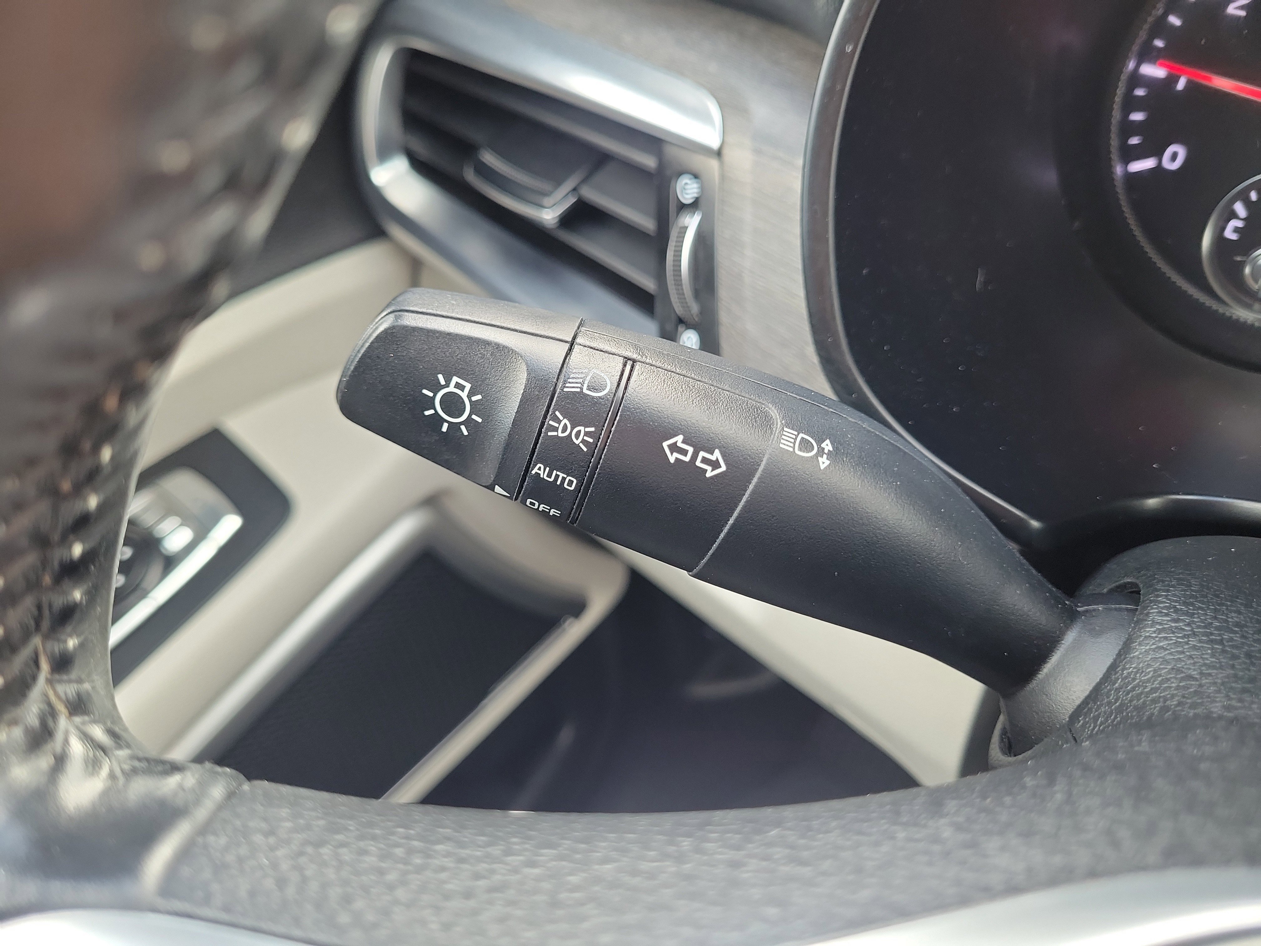 Used 2021 Kia Telluride EX w/ EX Premium Package FWD image 29