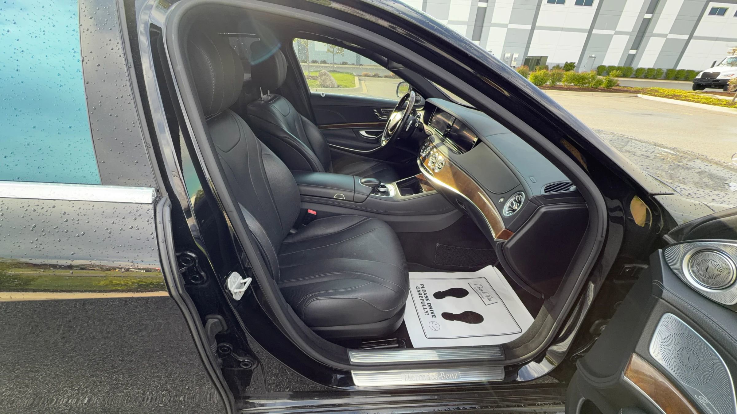 Used 2014 Mercedes-Benz S 550 Sedan w/ Sport Package Plus One image 20