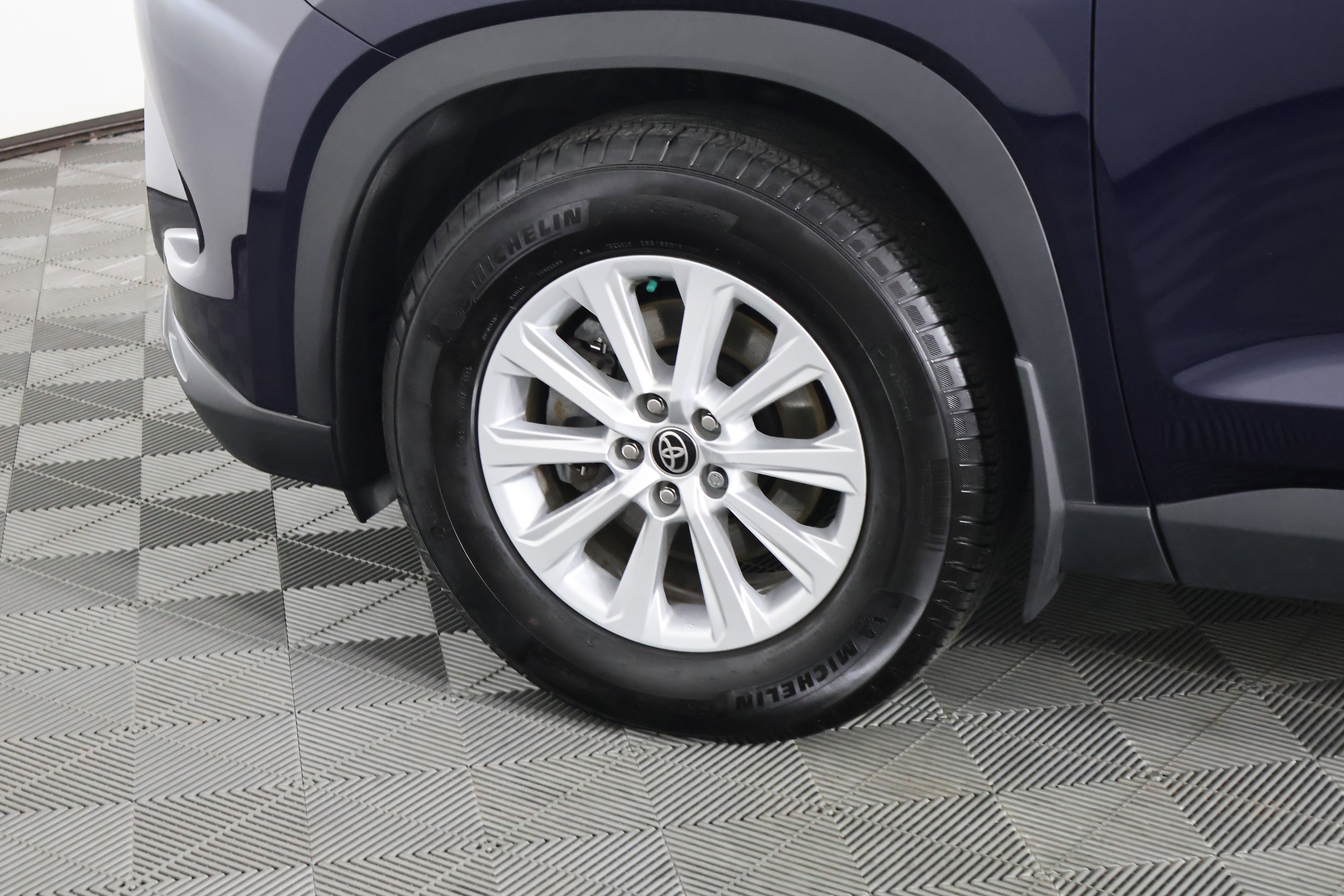 Used 2024 Toyota Grand Highlander XLE image 53