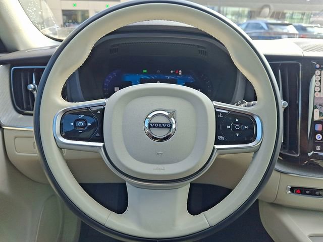 Used 2024 Volvo XC60 B5 Plus w/ Climate Package AWD/4WD image 19