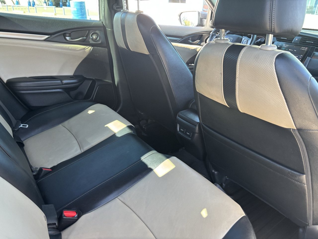 Certified 2018 Honda Civic Sport Touring image 11