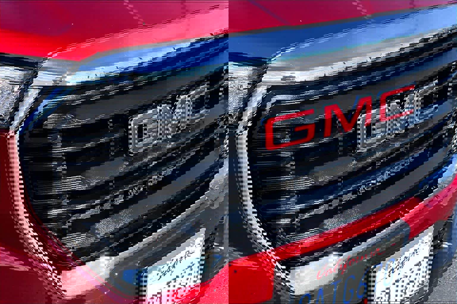 Used 2022 GMC Terrain SLE image 29