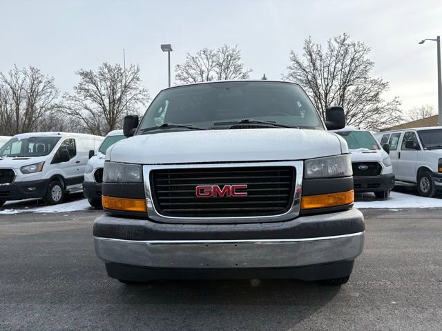 Used 2024 GMC Savana 2500 w/ Driver Convenience Package image 16