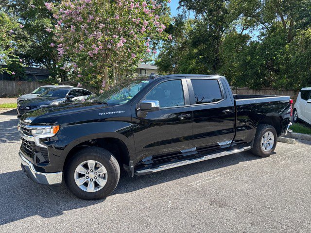Used 2024 Chevrolet Silverado 1500 LT w/ Protection Package image 3
