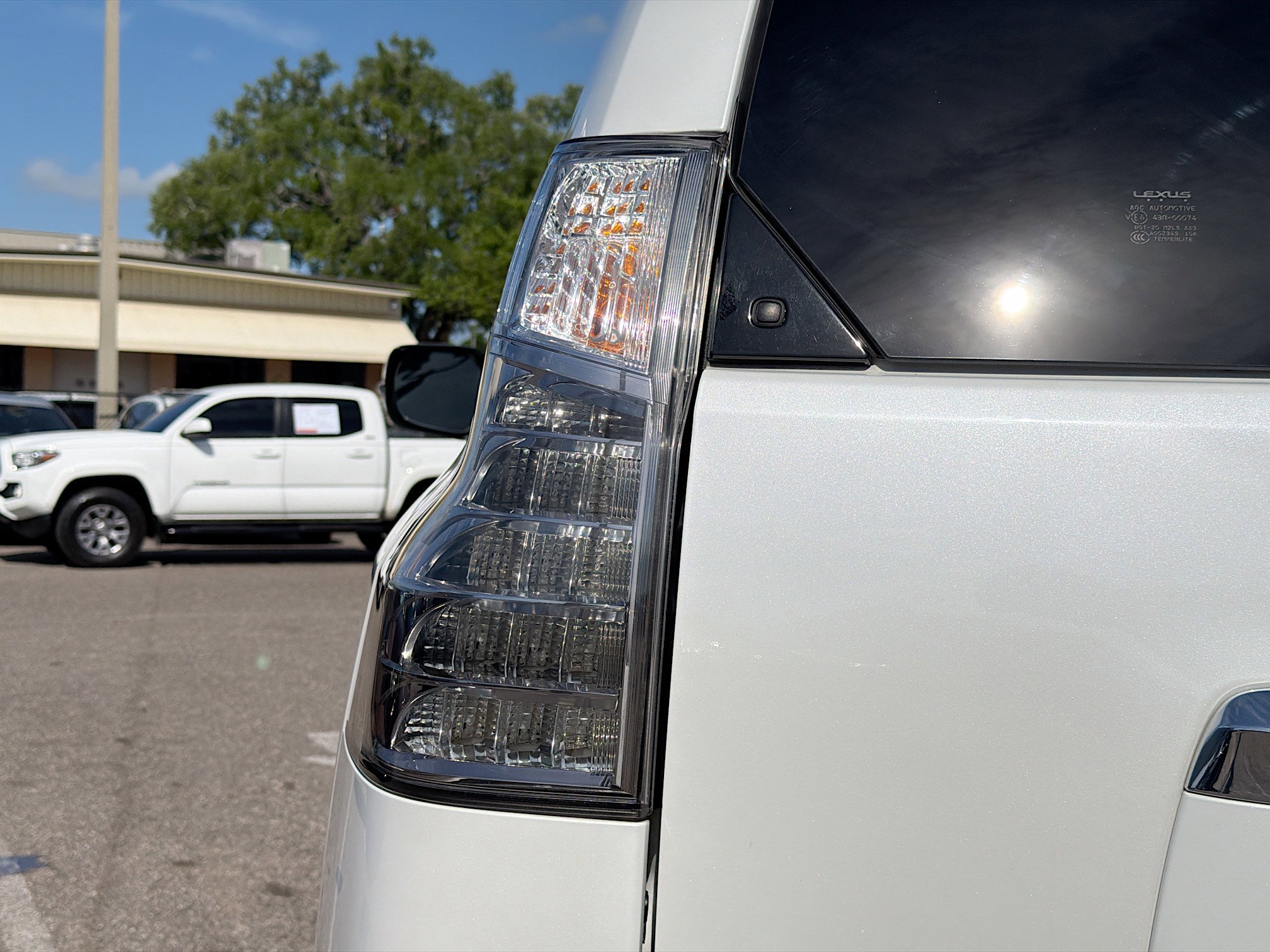 Used 2019 Lexus GX 460 Premium image 10