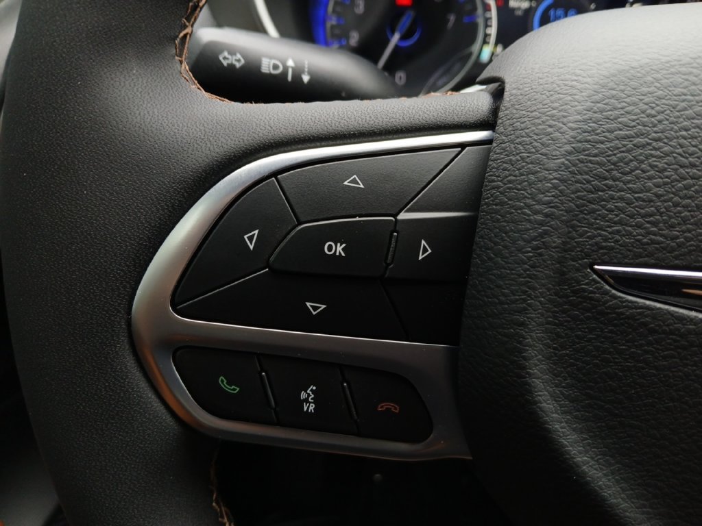 New 2026 Chrysler Pacifica Pinnacle FWD image 11