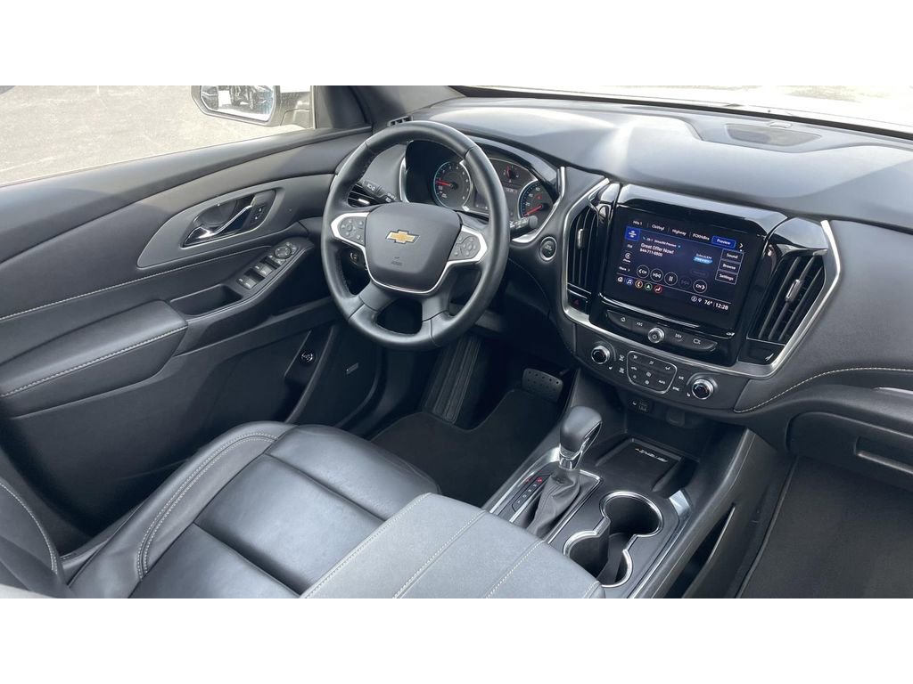 Certified 2023 Chevrolet Traverse LT w/ LPO, Floor Liner Package image 21