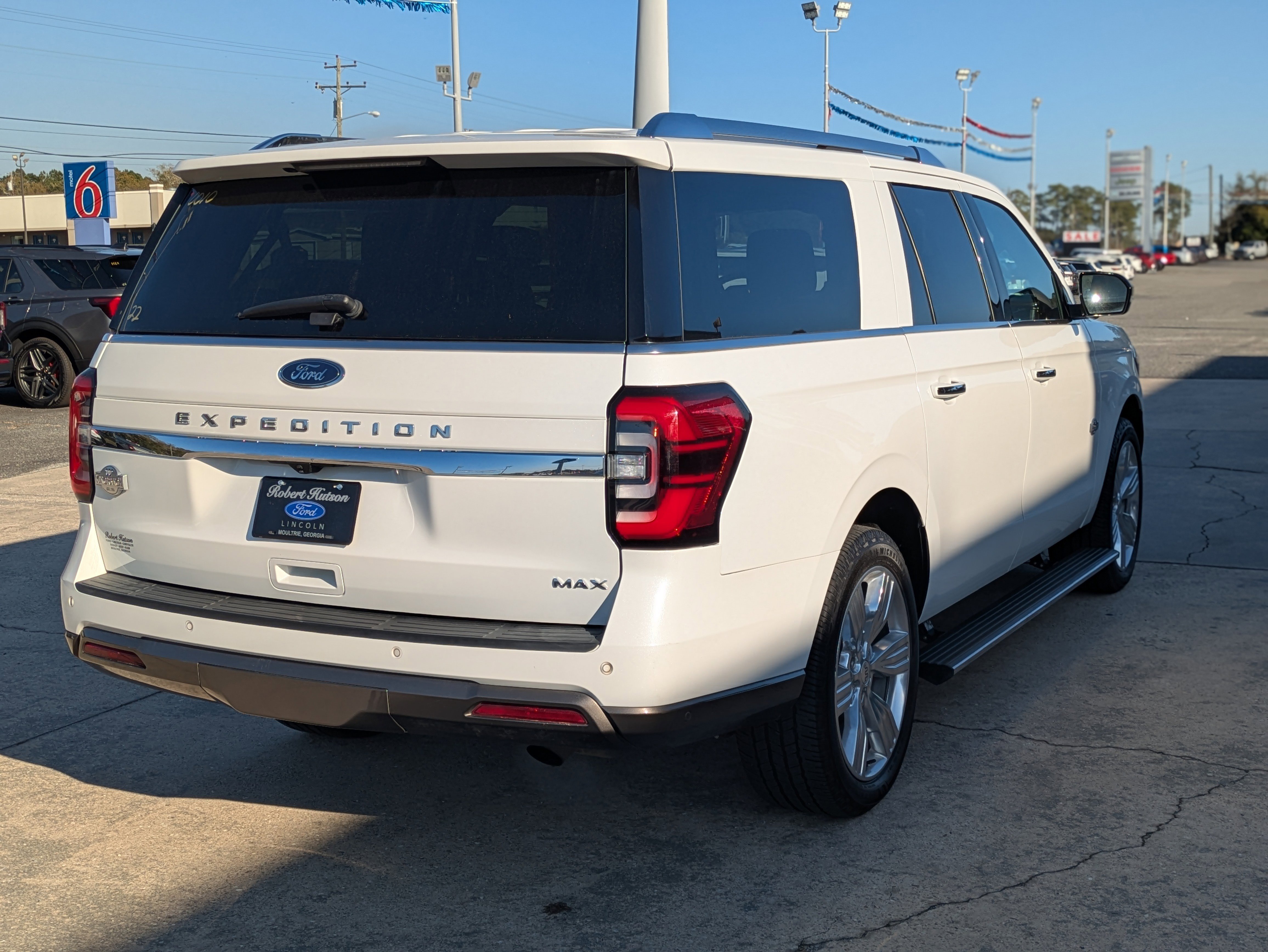 Used 2022 Ford Expedition Max King Ranch RWD image 6