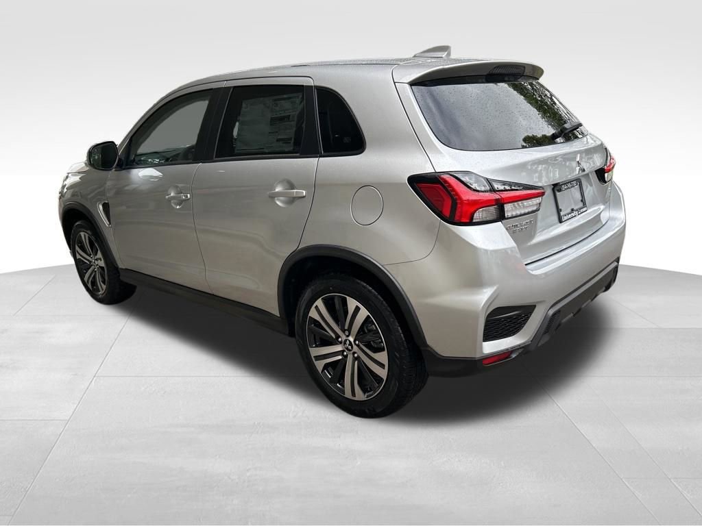 New 2026 Mitsubishi Outlander Sport SE image 4