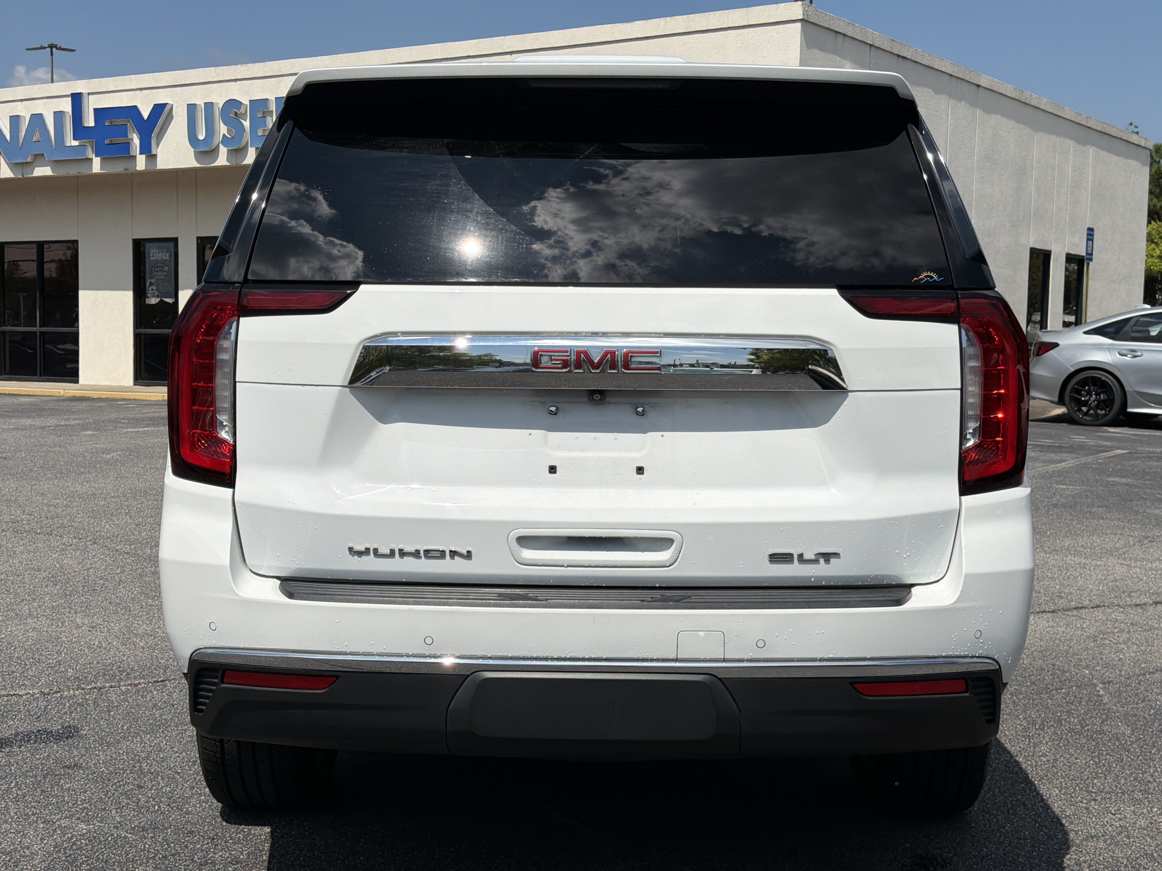 Used 2021 GMC Yukon SLT w/ SLT Premium Package RWD image 25