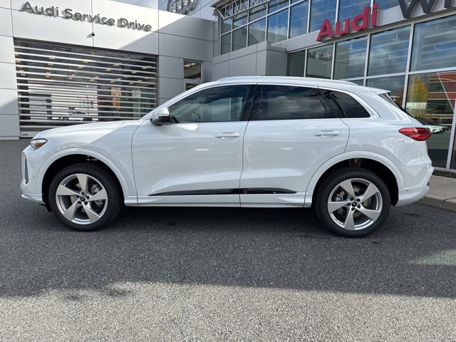 New 2025 Audi Q5 Premium Plus image 2