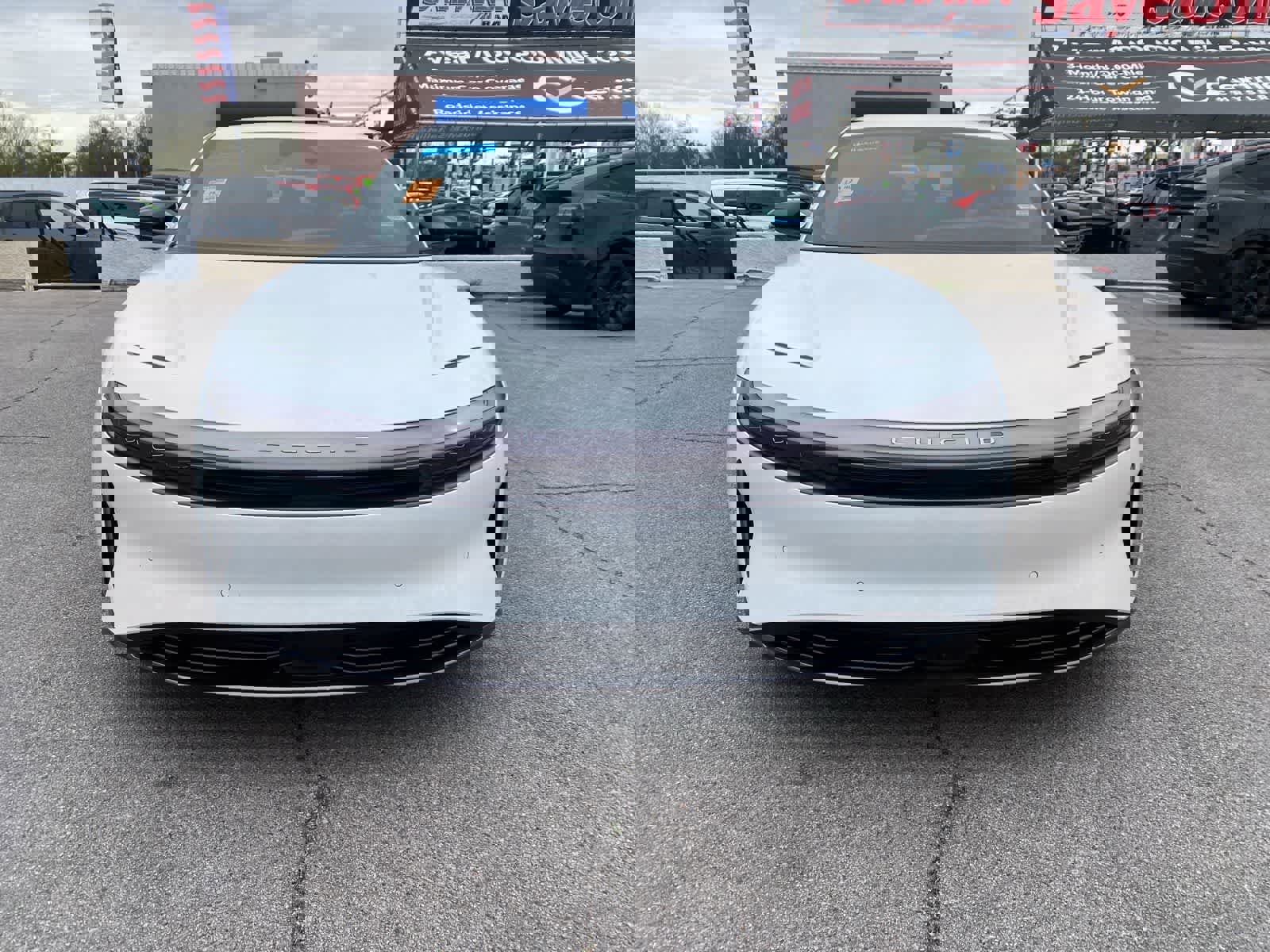 Used 2024 Lucid Air Pure image 2